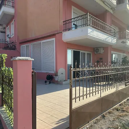 Sky Apartmán Nea Kallikrateia